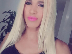 Profile Picture of missinchesxxx