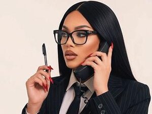 Profile Picture of Miss9inchs