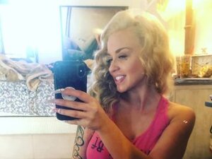 Profile Picture of Rarebeautygodess1988