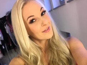 Profile Picture of MaviePearl