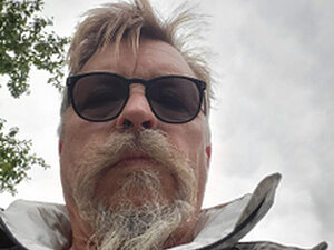 Profile Picture of reallyrandy582