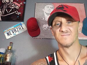 Profile Picture of antisocialbutterf1y