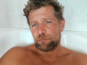 Profile Picture of Nudista1984