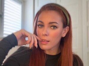 Profile Picture of LittleMissUkC