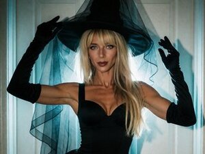 Profile Picture of SavanahLinn