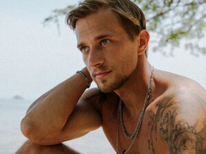 Profile Picture of yourmars